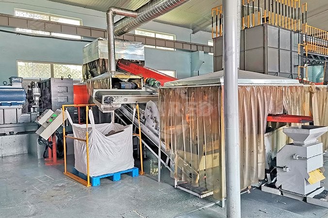 Gumidaráló egység