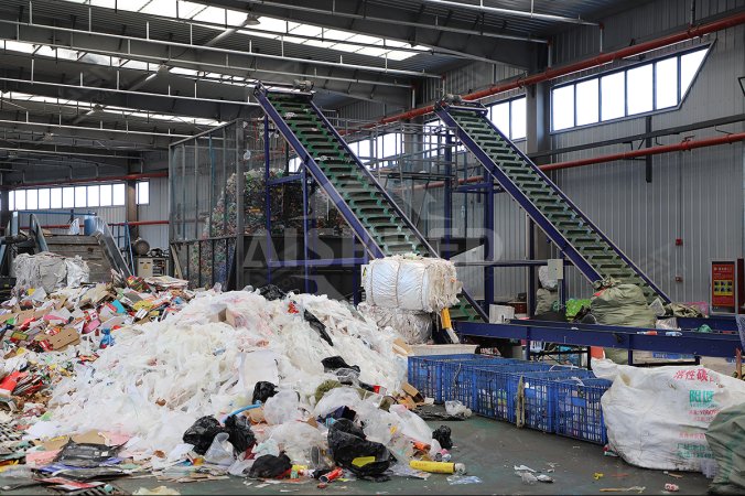 Műanyaghulladék válogatási és újrahasznosítási projekt Zhengzhou-ban, Kína