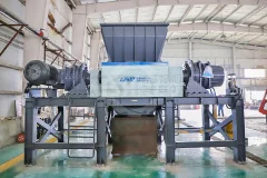 Kéttengelyes Aprítógép